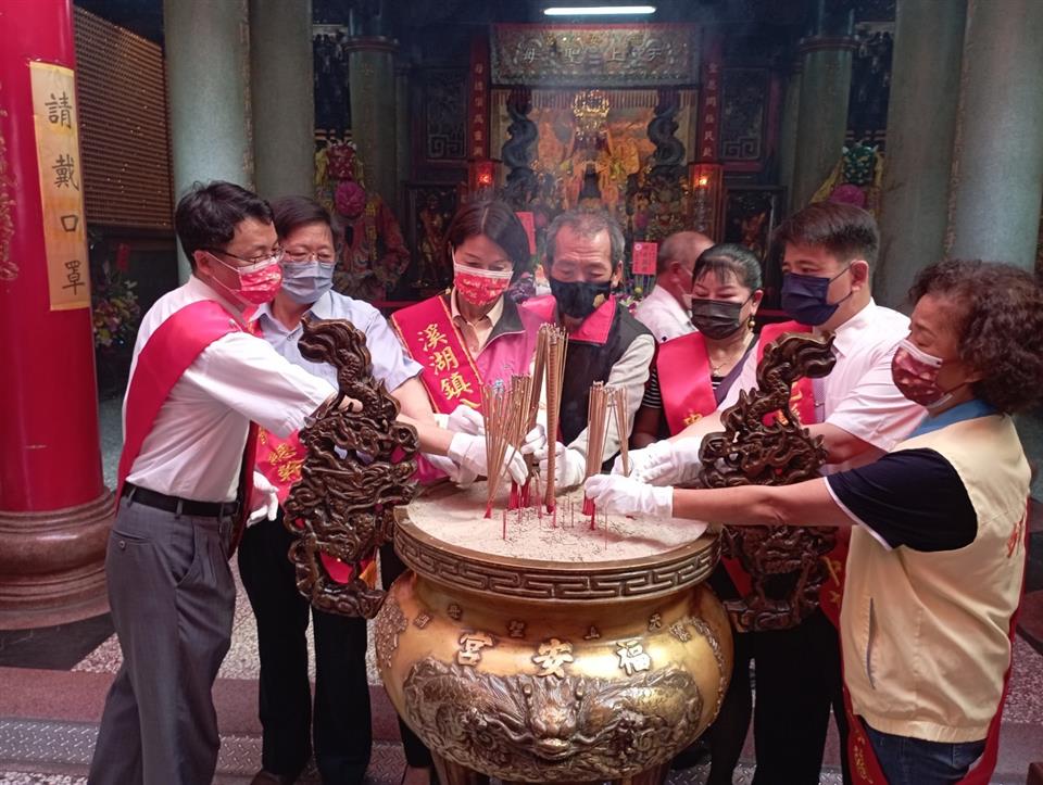 04月份鎮政活動剪影1110413考生祈福-福安宮